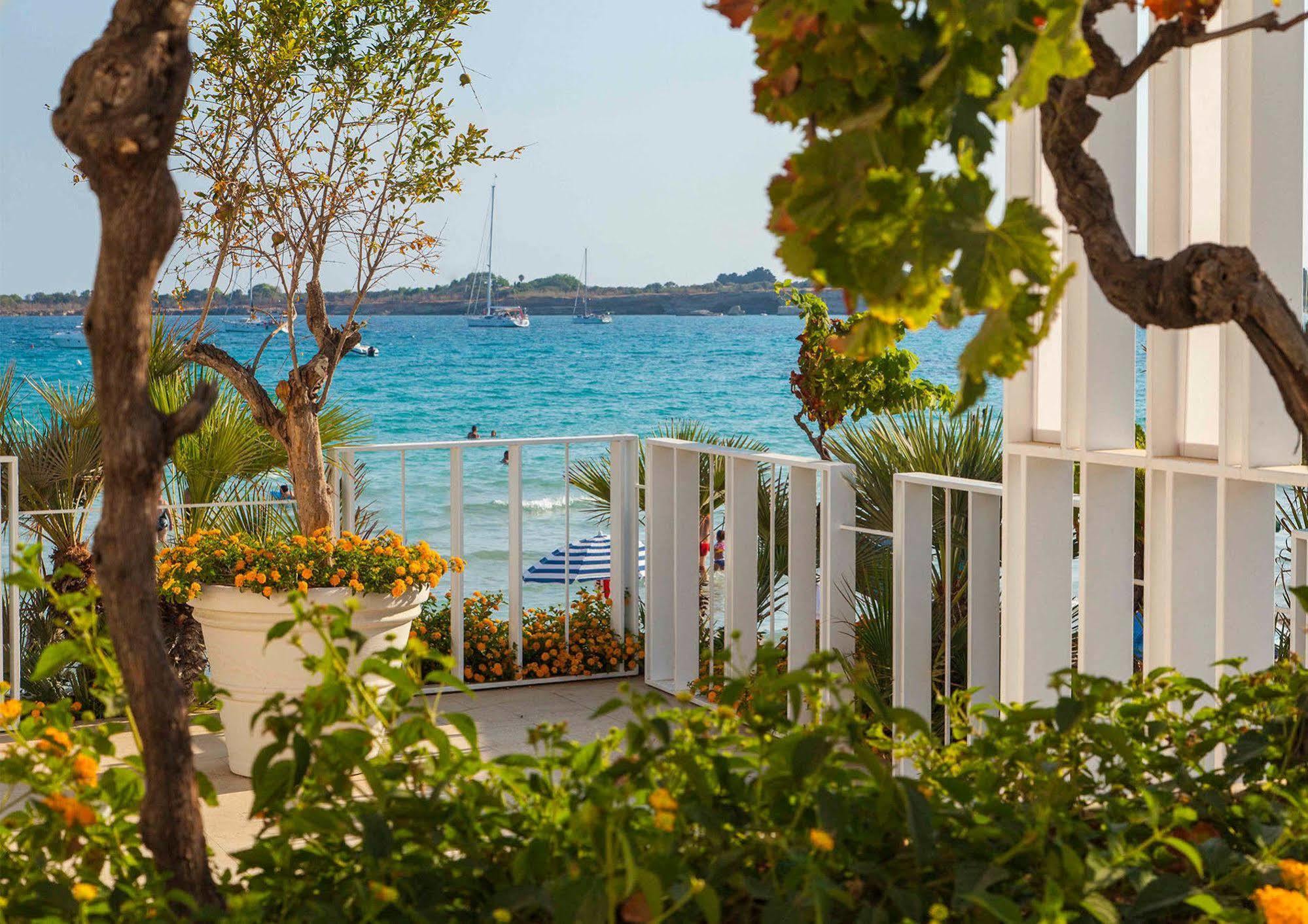 Calapetra Resort Fontane Bianche Exteriör bild